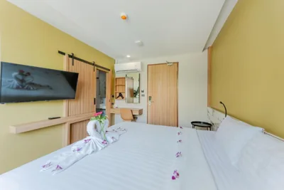 Sky Wave Patong – Foto 15